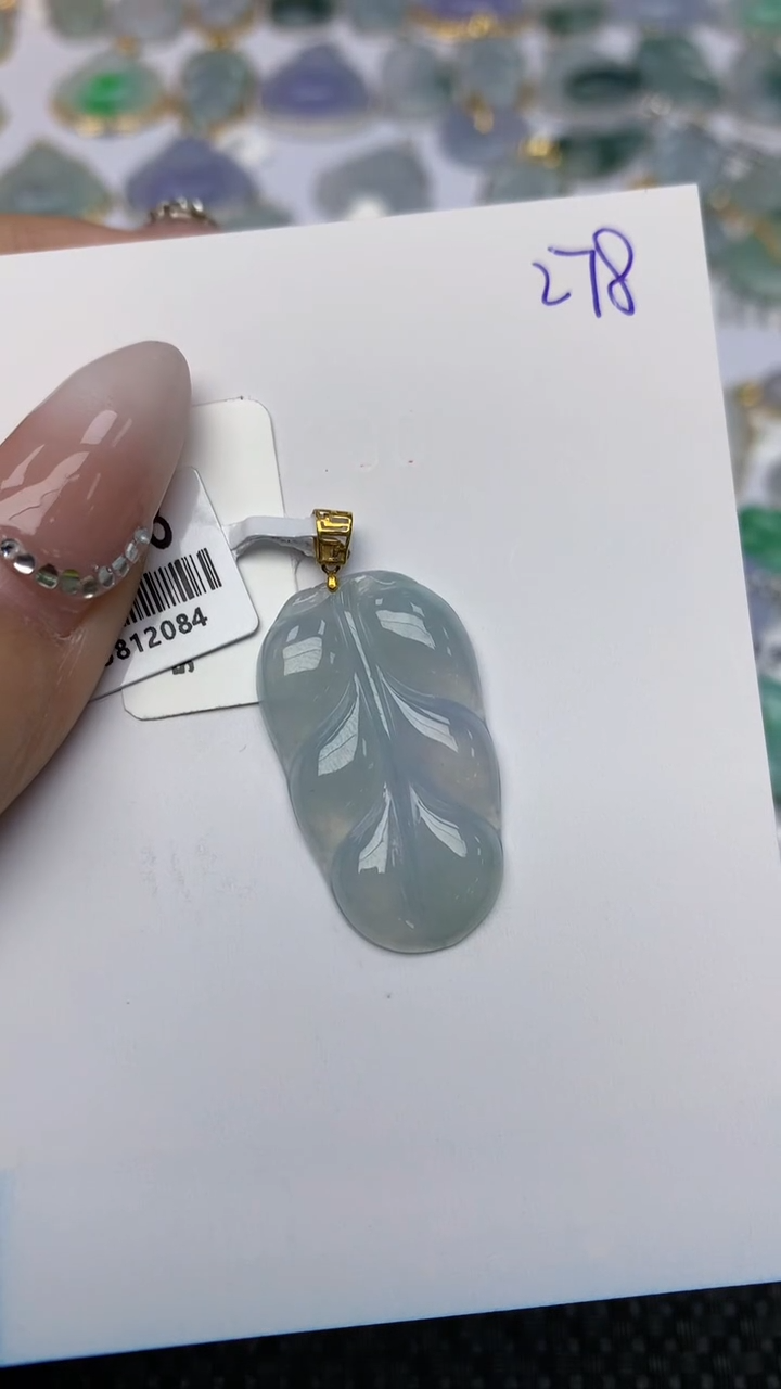 【闪购商品】翡翠颈饰18K金镶嵌天然翡翠A货