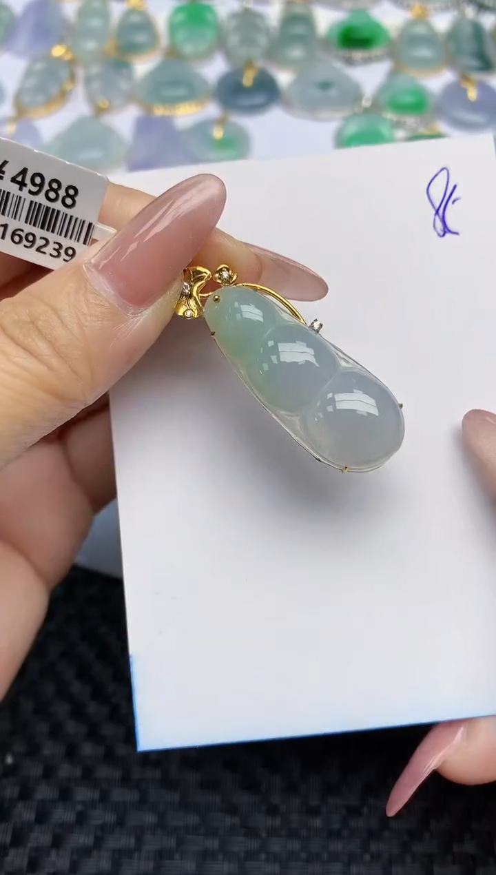 【闪购商品】翡翠颈饰18K金镶嵌天然A货翡翠 85