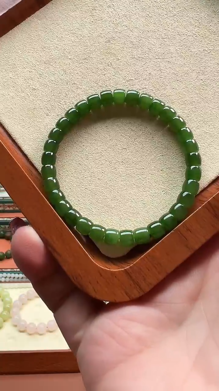 未镶嵌手串和田玉6mm左右碧玉直切单圈