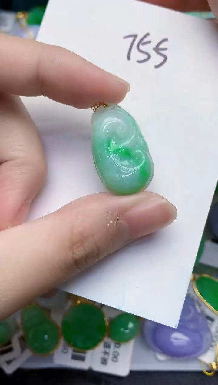 【闪购商品】翡翠颈饰18K金镶嵌000000000