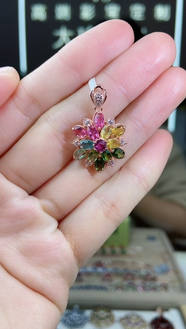 【闪购商品】碧玺颈饰银S925镶嵌颈饰