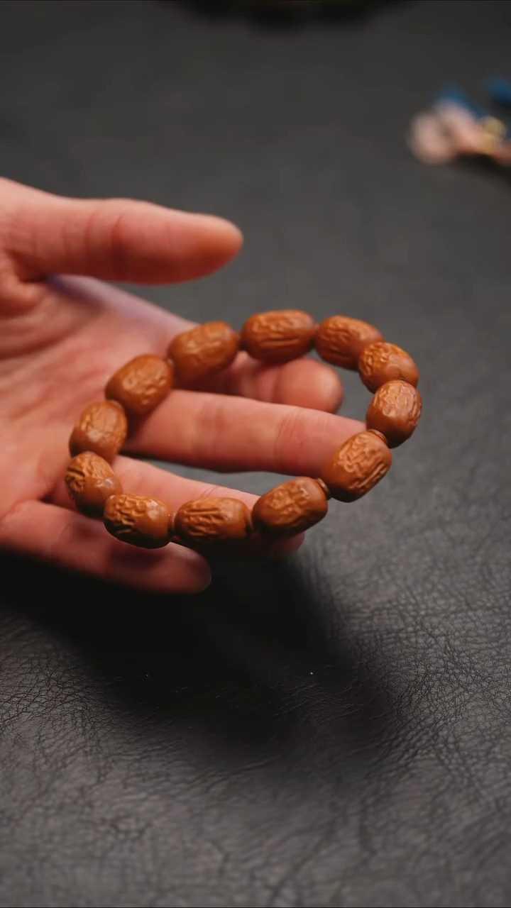 手串橄榄核苏工橄榄核