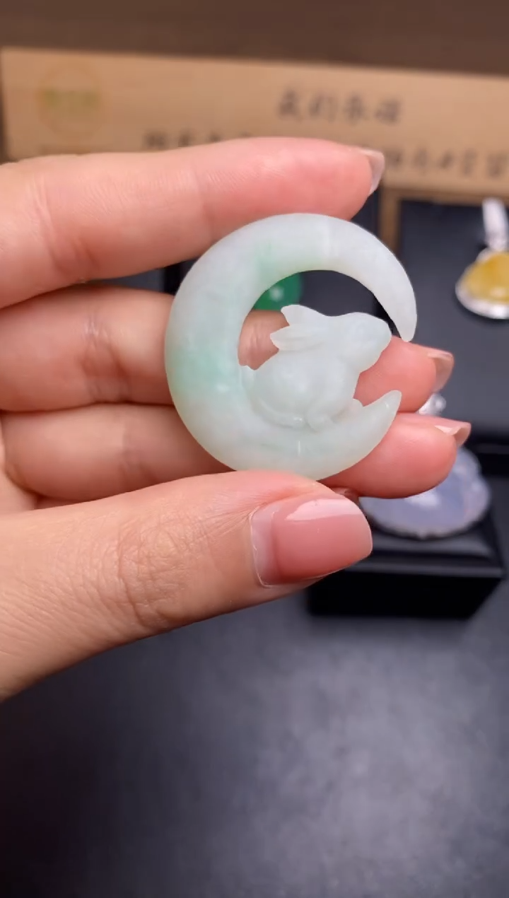 【闪购商品】定制翡翠未镶嵌翡翠