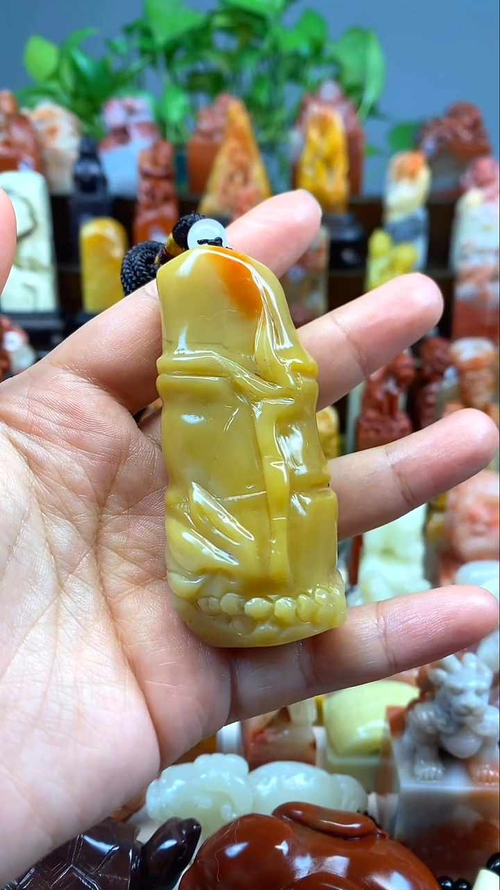 寿山石印石芙蓉竹节