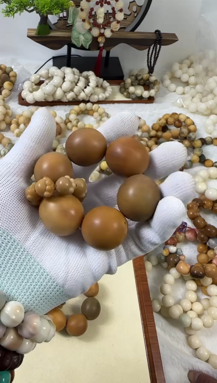 【闪购商品】白玉菩提手串29大手捻微瑕