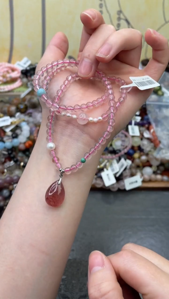 未镶嵌石英质玉手饰107