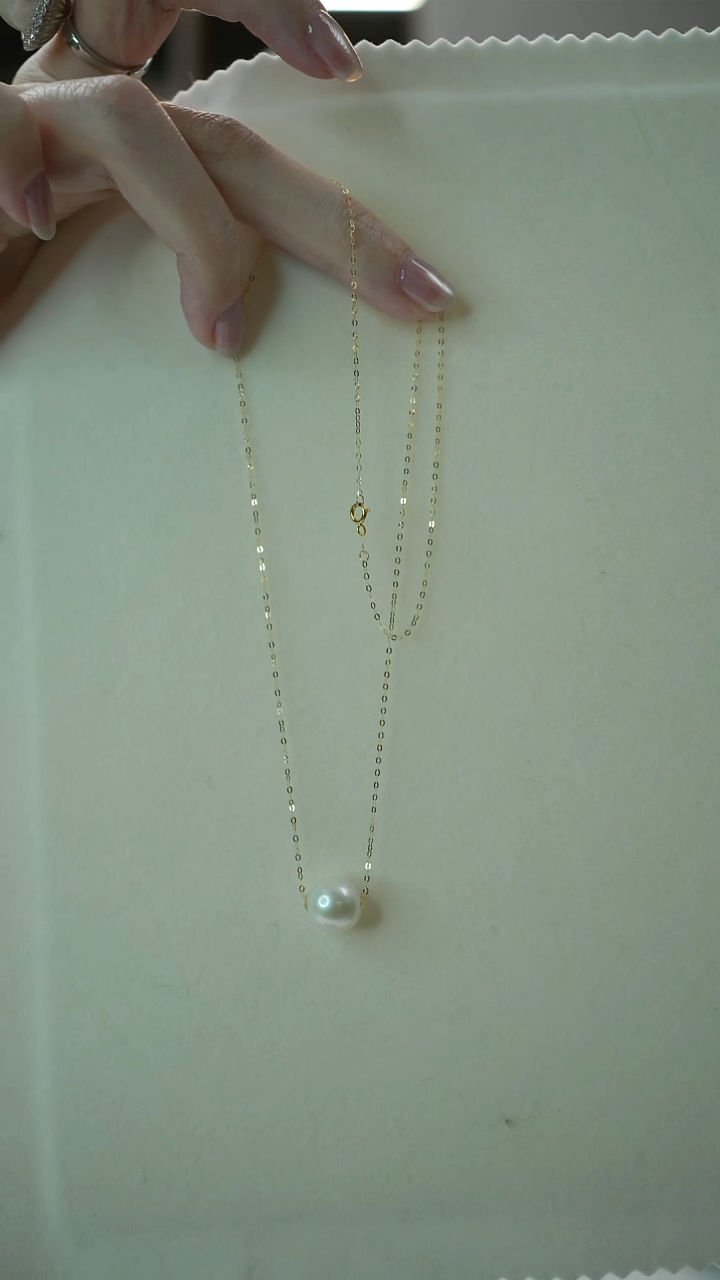 项链18K金镶嵌淡水珍珠18K金路路通白色10-11mm