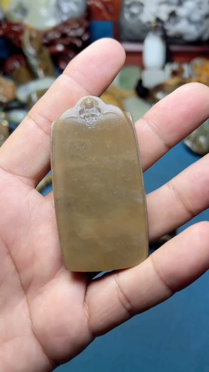 和田玉未镶嵌挂件.