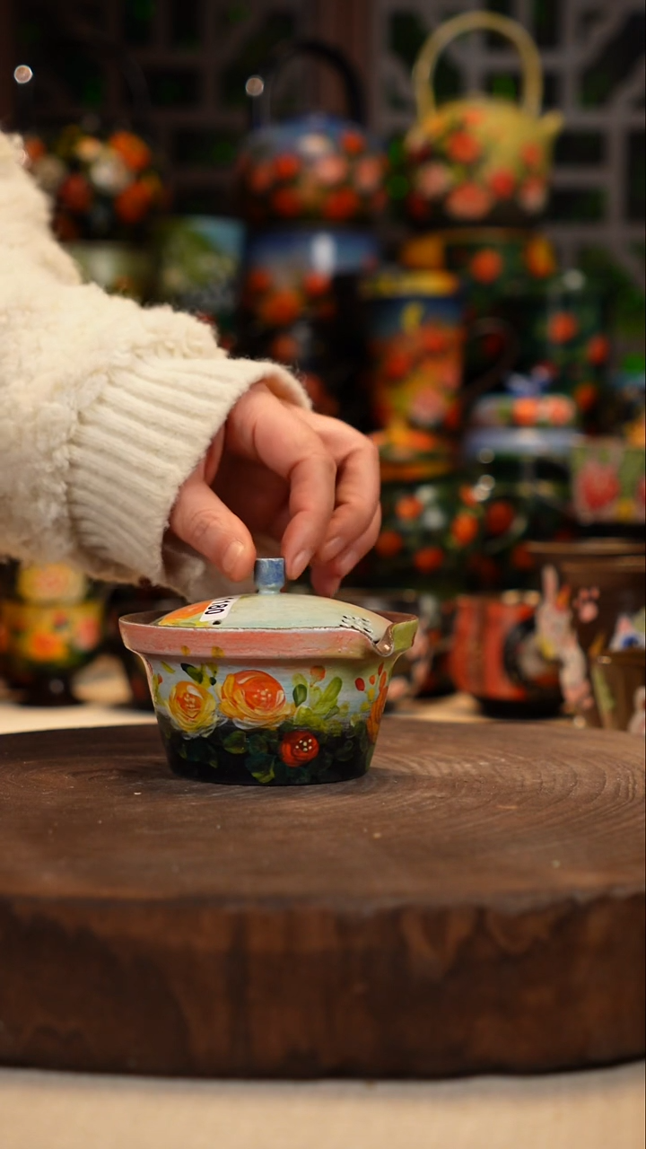 紫砂油画手绘釉下彩