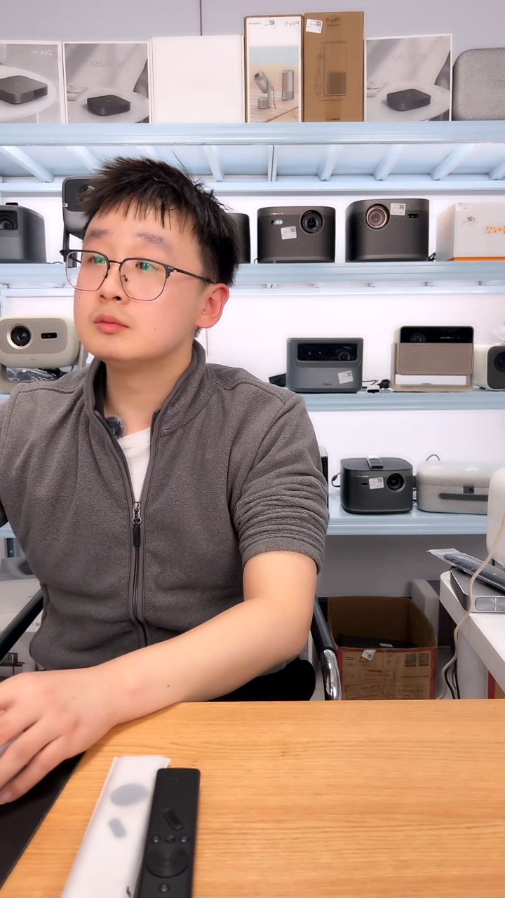 99新坚果N3原装正品无拆无修官保到26.9