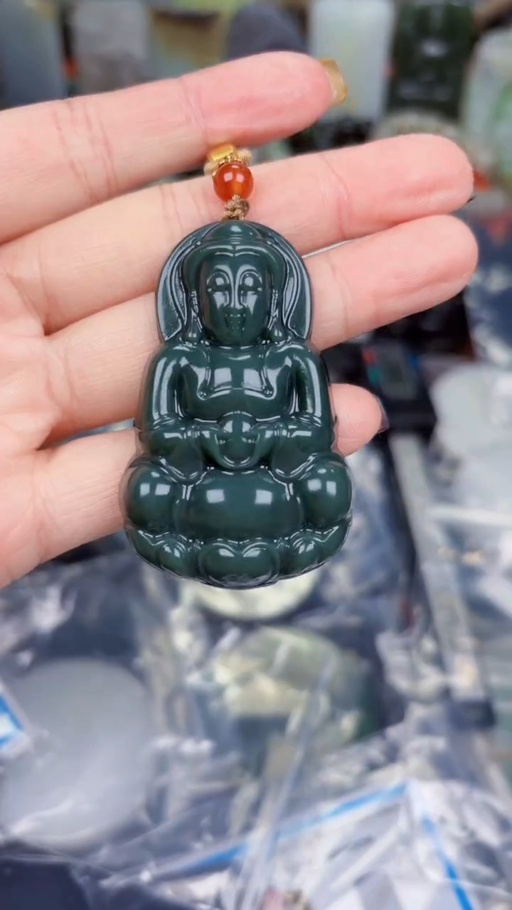 颈饰未镶嵌和田玉和田玉