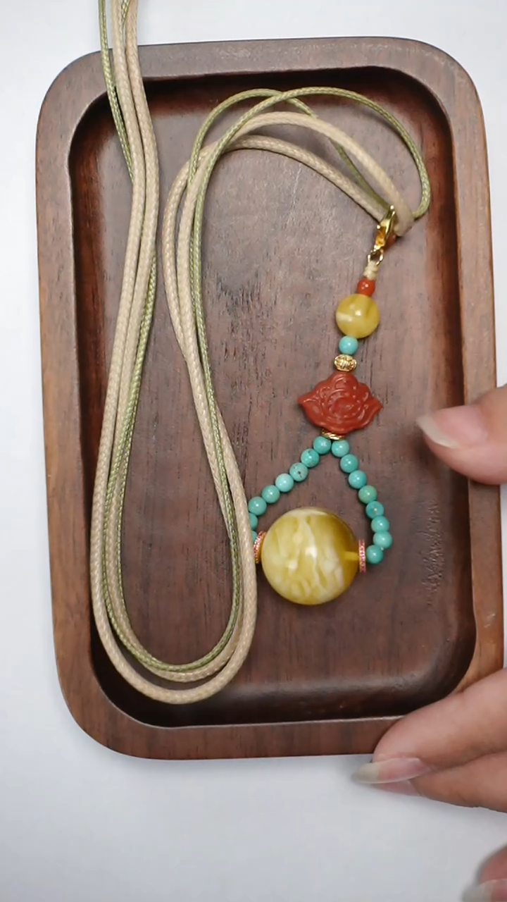 【闪购商品】未镶嵌琥珀颈饰金妖白绿松吊坠8-18mm