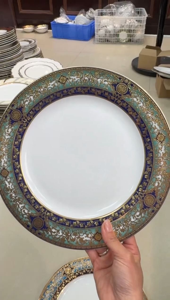 【闪购商品】瓷片10.5寸平盘微瑕1个  春节活动福利价