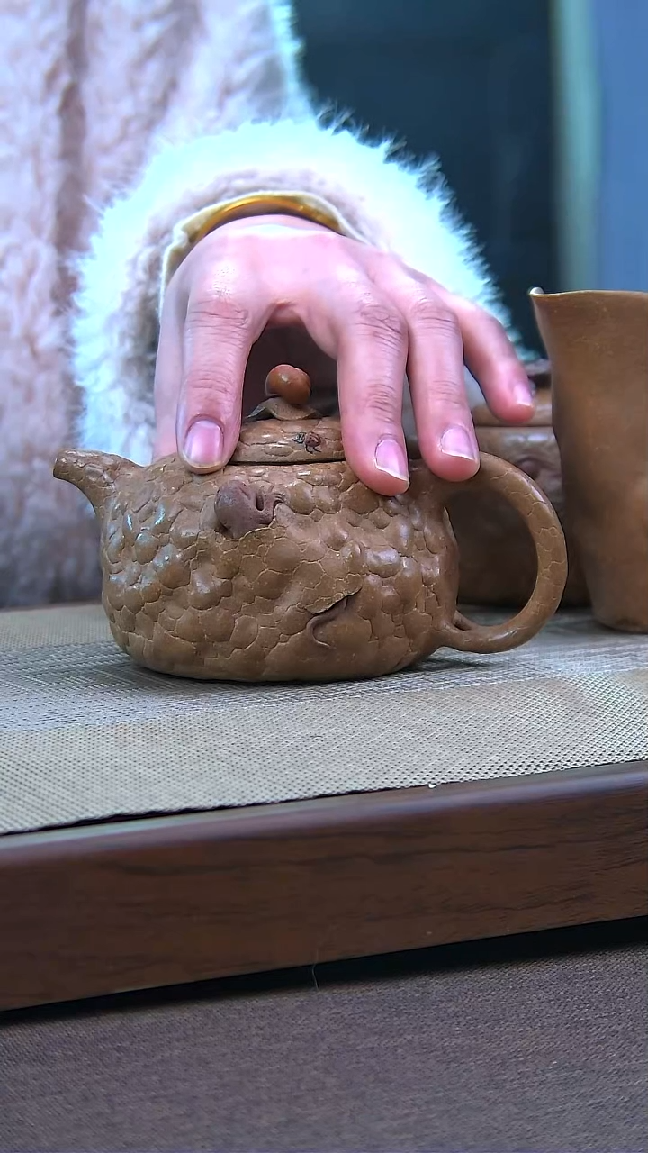 茶壶紫砂鹤**羽原矿老段泥壁虎供春