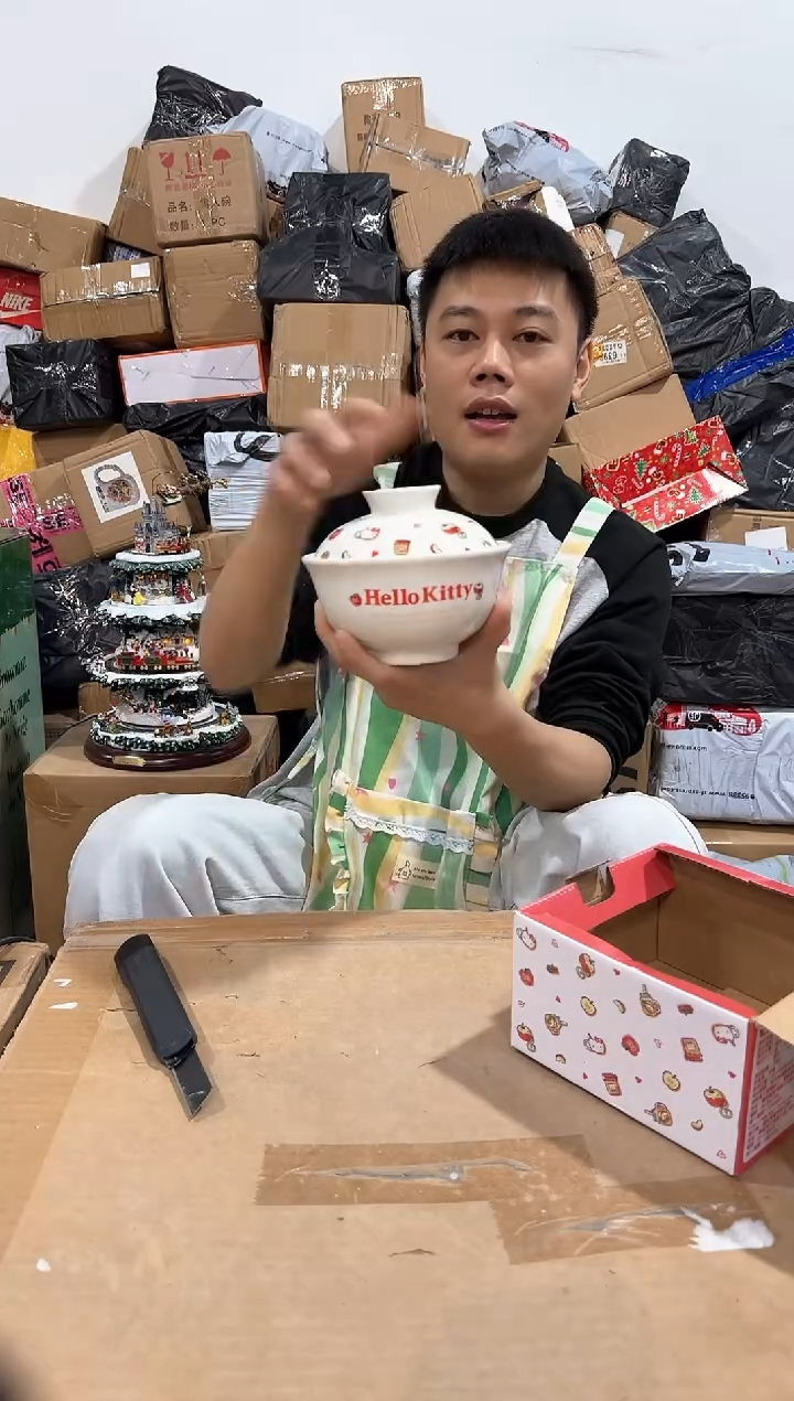 瓷片原盒kt猫带盖泡面碗