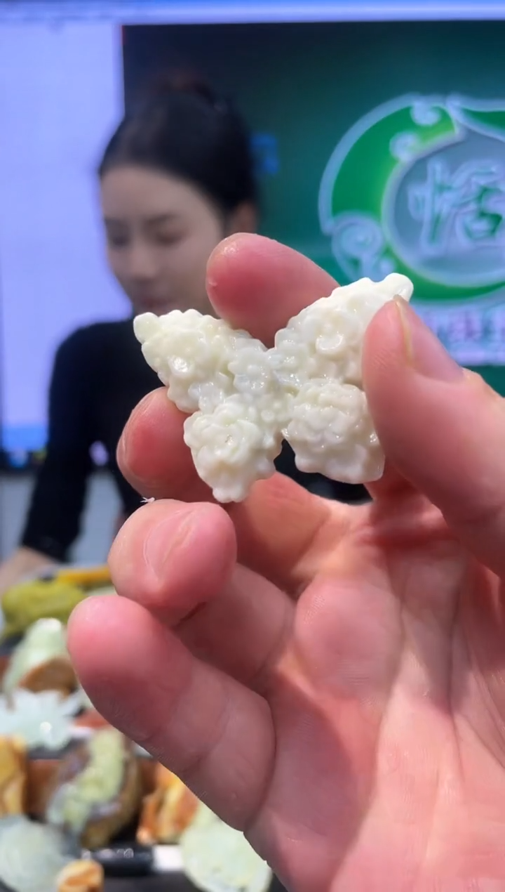 【闪购商品】岫玉吊坠未镶嵌·多样性发货*拍一发一