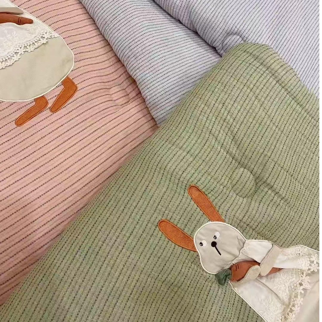 【萝卜小兔】贴布绣被子  可爱 柔软