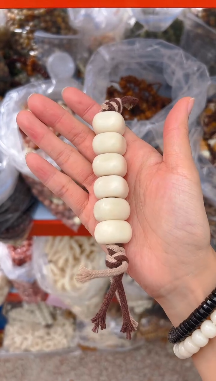 吊坠菩提根/象牙果白色豆腐棒棒糖