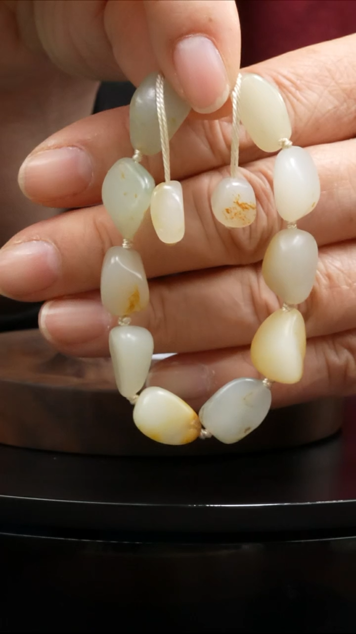 【闪购商品】和田玉手串未镶嵌29克和田玉原石