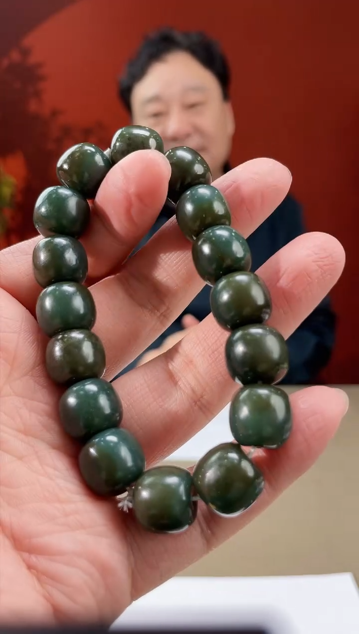 【闪购商品】定制和田玉多样性发货拍一发一02052