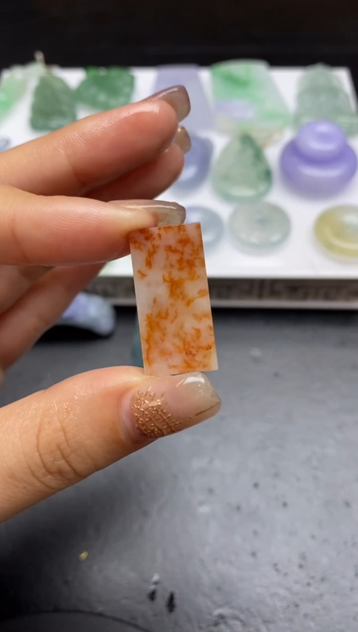 【闪购商品】定制翡翠未镶嵌翡翠毛货~