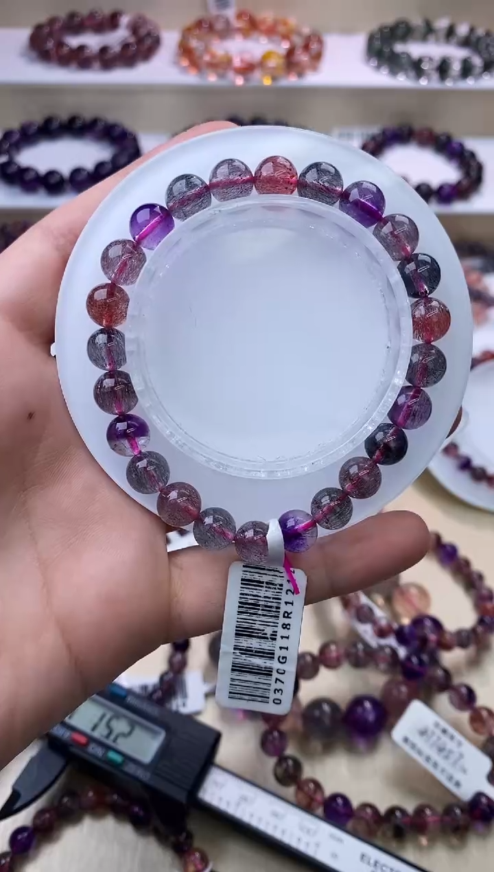 【闪购商品】水晶手链未镶嵌黑加仑超七单圈8m+