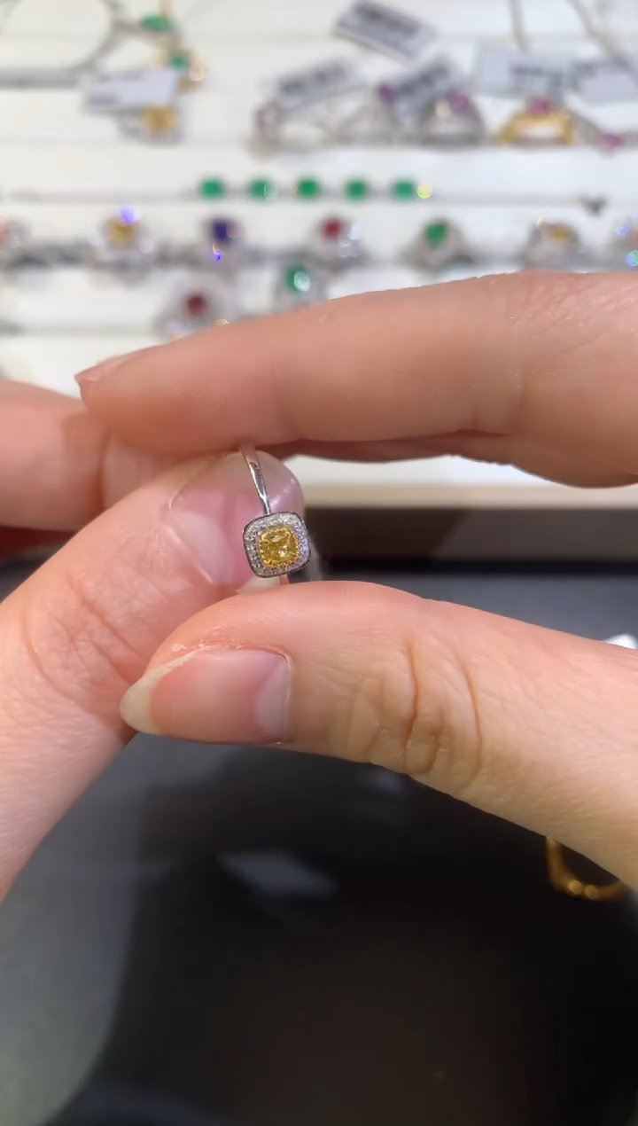 【闪购商品】钻石戒指18K金镶嵌S514|2500