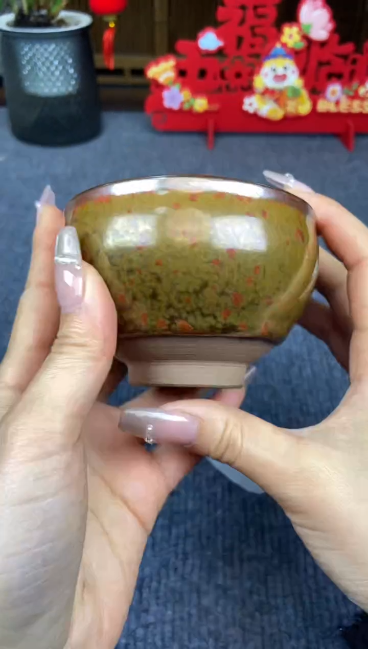 【闪购商品】粉丝福利以直播展示为主