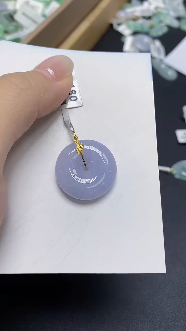 翡翠18K金镶嵌颈饰天然缅甸翡翠A货