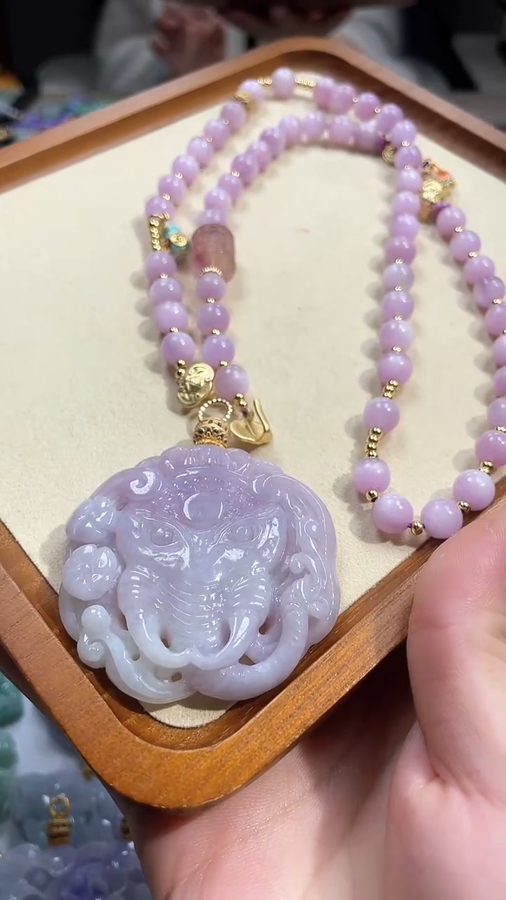 【闪购商品】翡翠颈饰未镶嵌吊坠