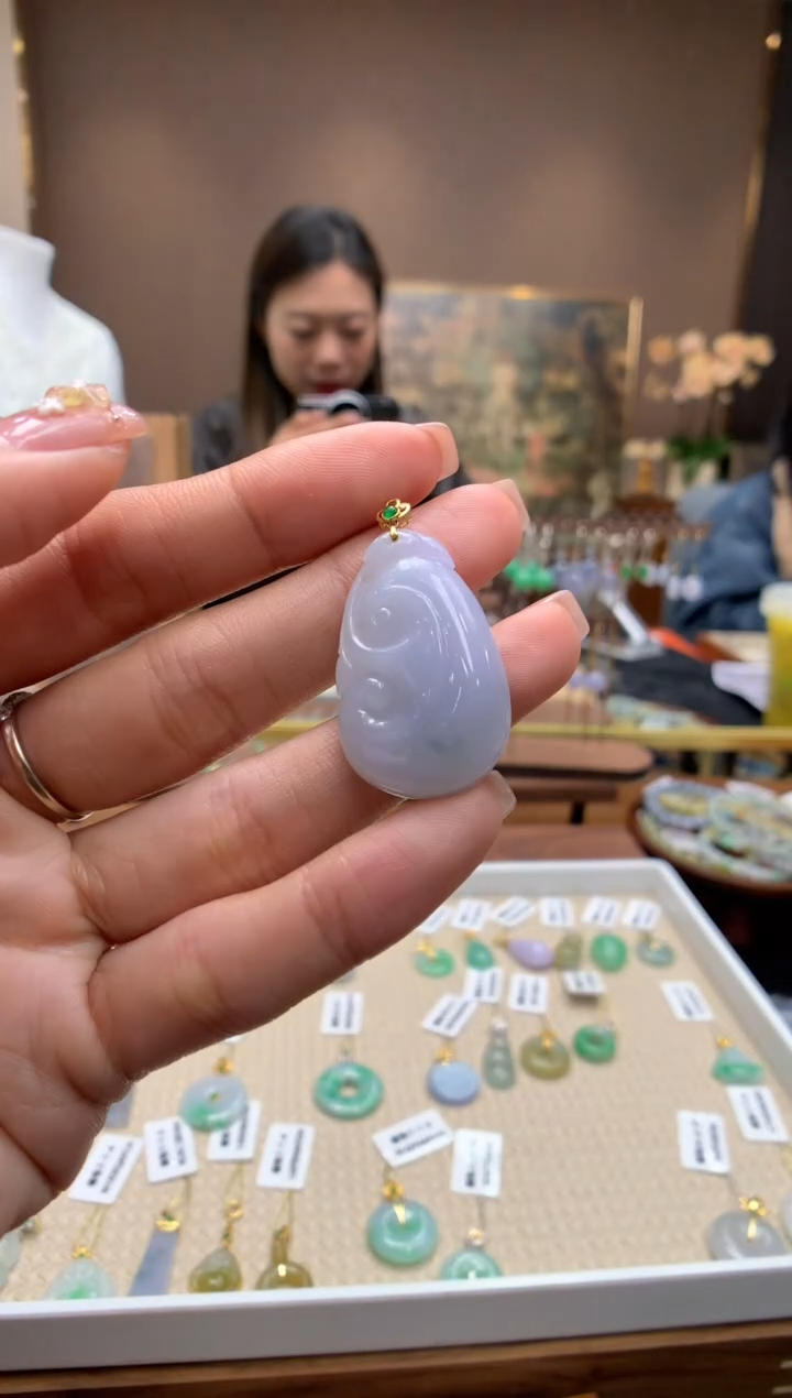 【闪购商品】翡翠颈饰18K金镶嵌如意