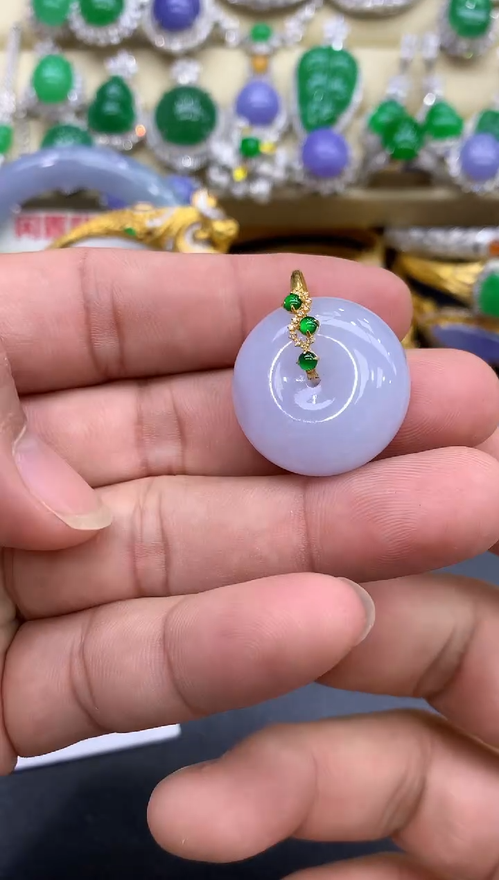 颈饰18K金镶嵌翡翠117-中国好珍宝