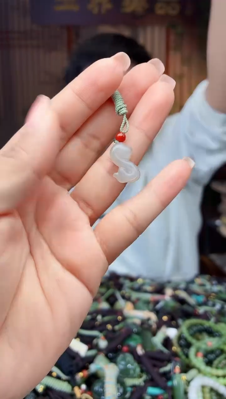 颈饰未镶嵌和田玉多样性发货拍一发一