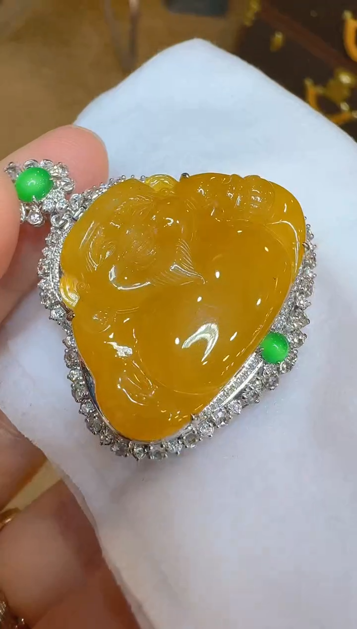 翡翠18K金镶嵌吊坠(不含链)         