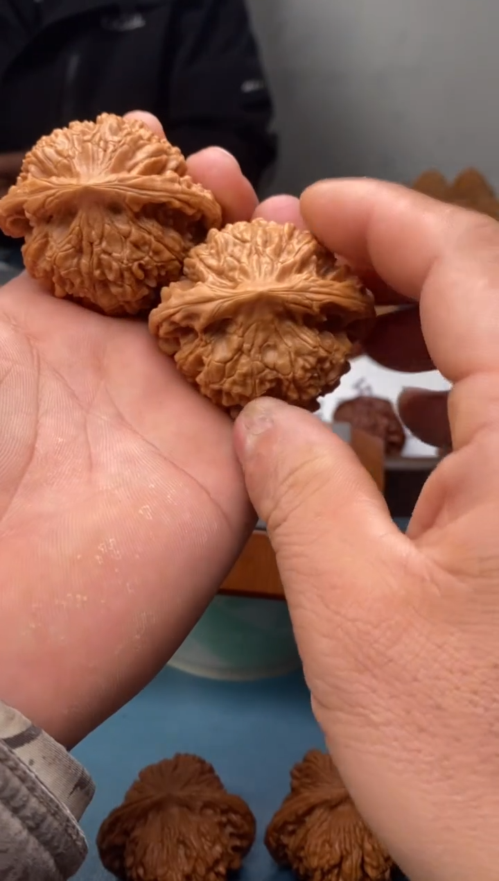 吊坠文玩核桃龙鼎官帽665