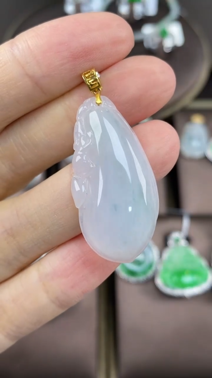 【闪购商品】翡翠吊坠(不含链)18K金镶嵌翡翠福瓜