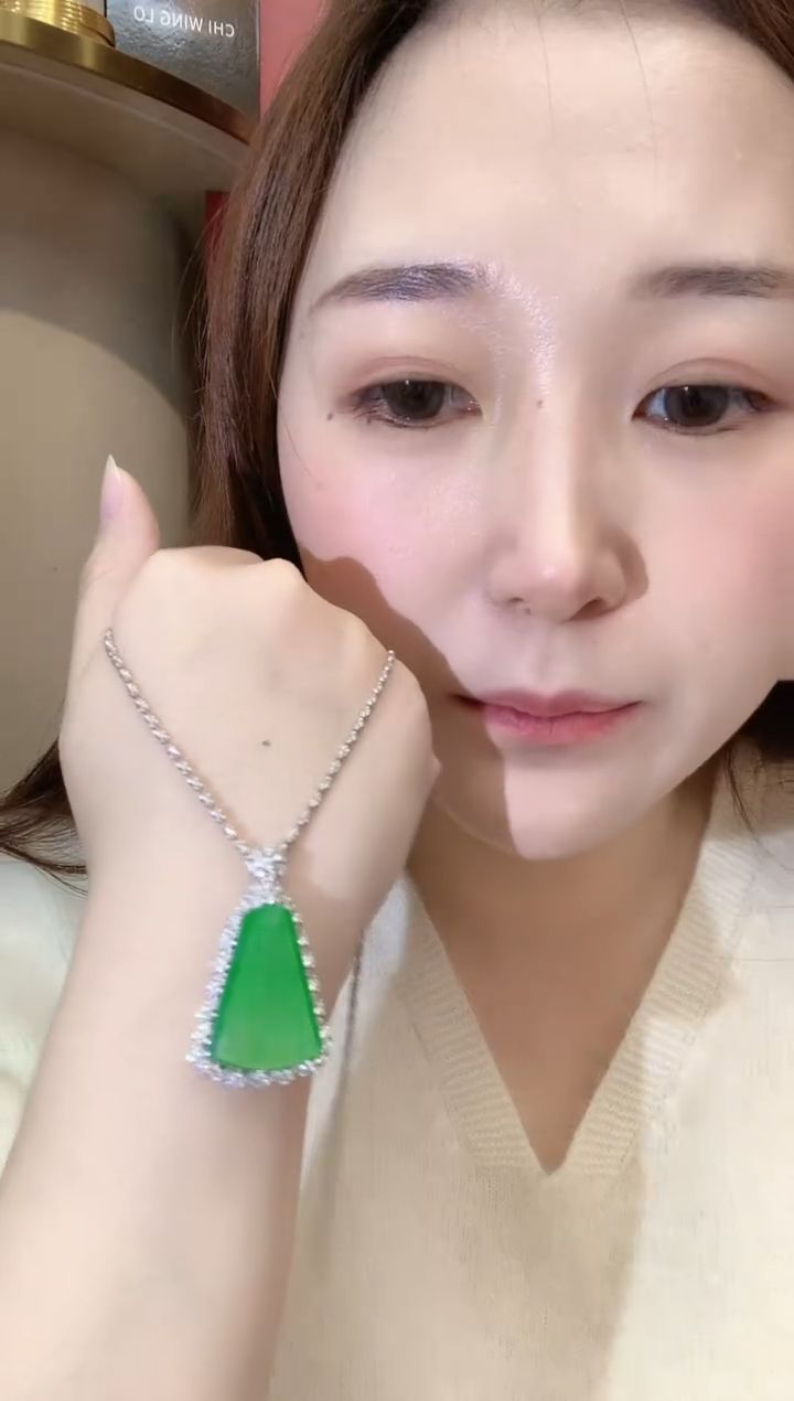 吊坠(不含链)18K金镶嵌翡翠欣**阳b139 