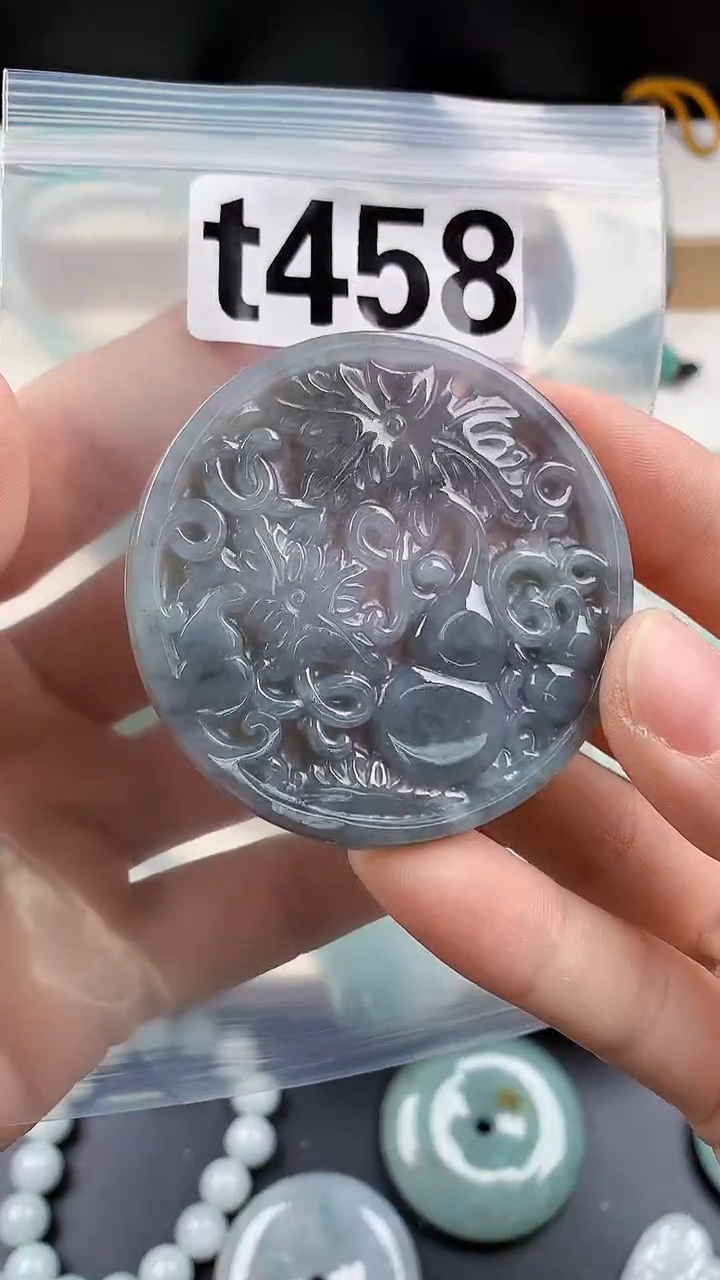颈饰未镶嵌翡翠天然翡翠吊坠挂件