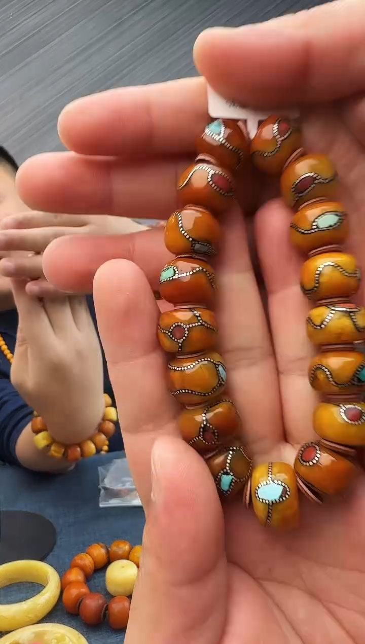 蜜蜡未镶嵌珠宝奇石假一罚十35，15多样性发其一