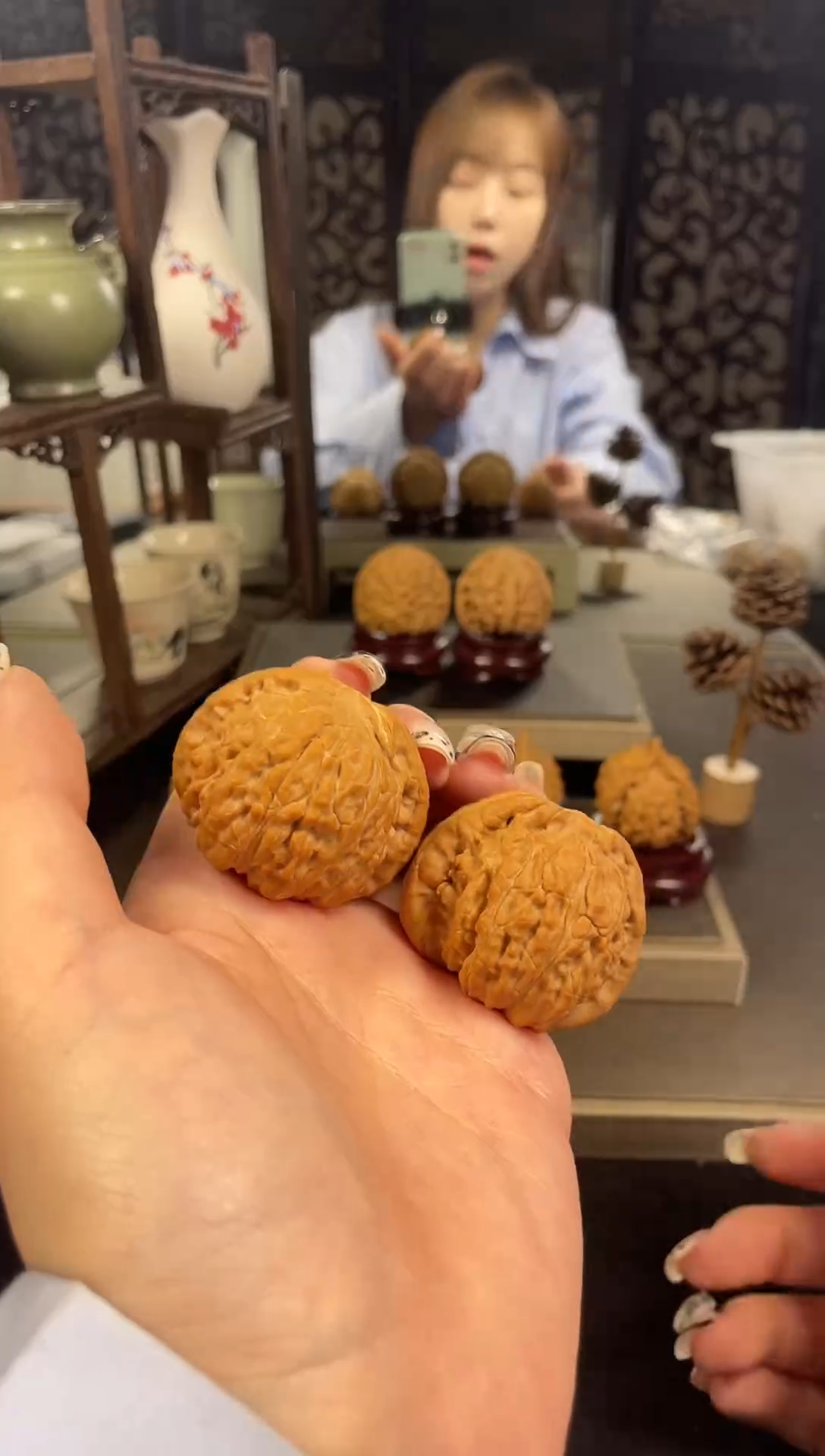 【闪购商品】文玩核桃把件白狮子42尺-12