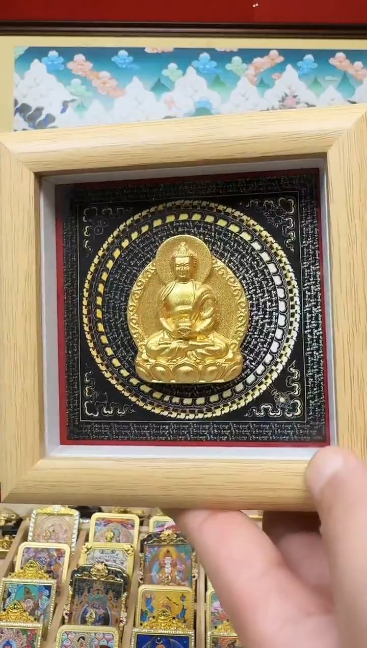 吊坠阿老师-热贡纯手绘唐卡吊坠