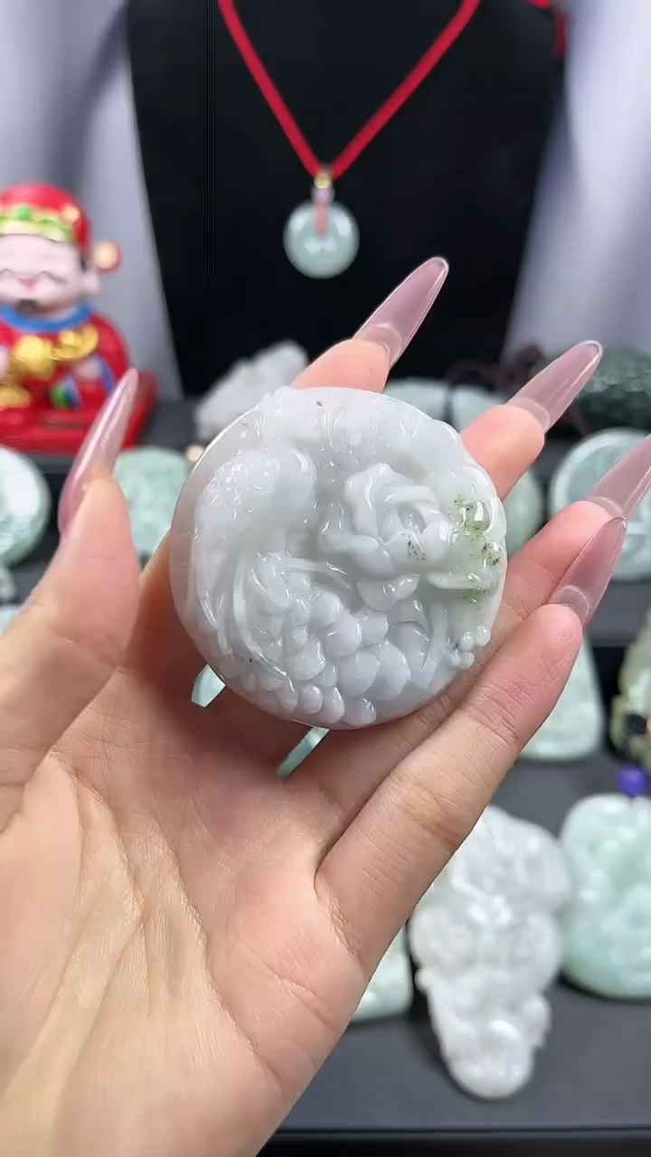 【闪购商品】翡翠颈饰未镶嵌凤凰牡丹