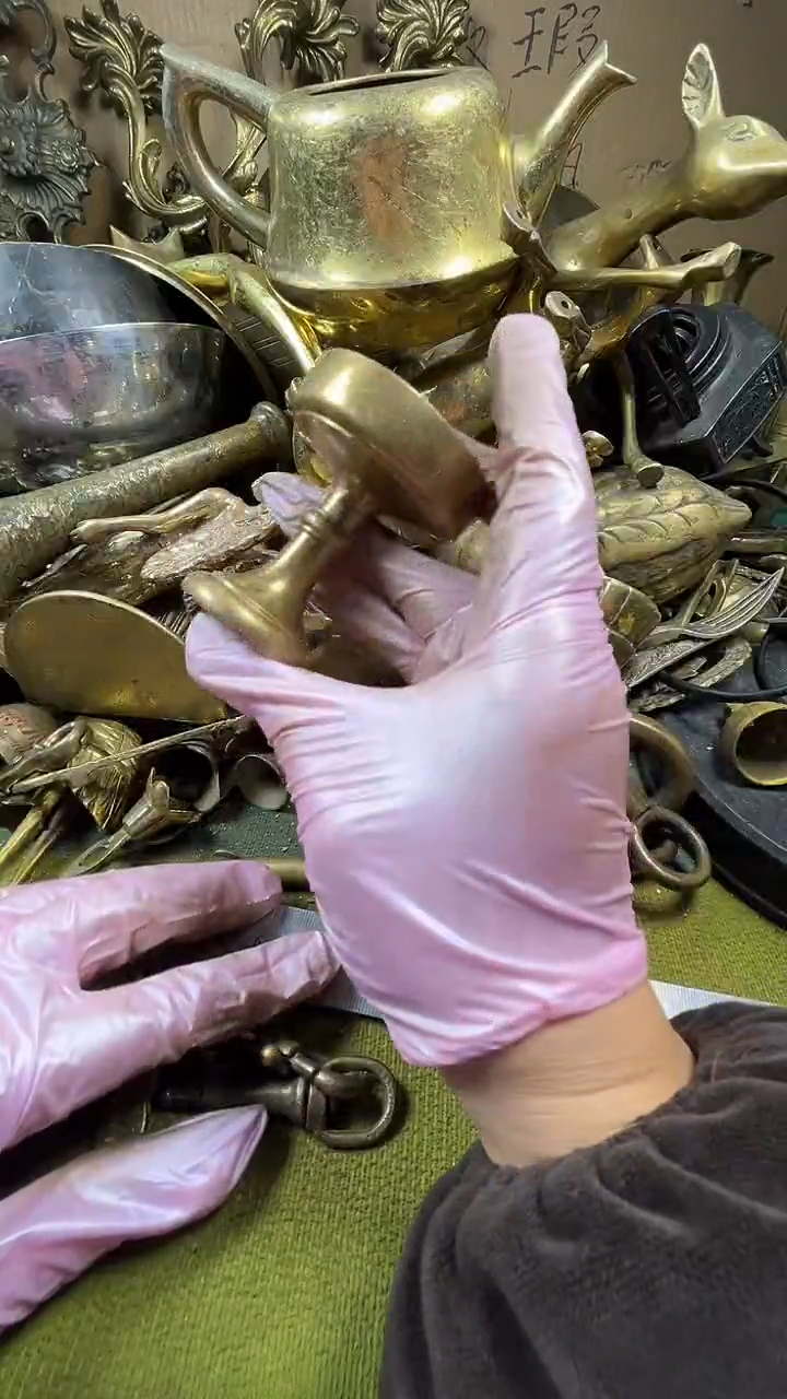 姚***摇亿锦铜回流铜器摆件22