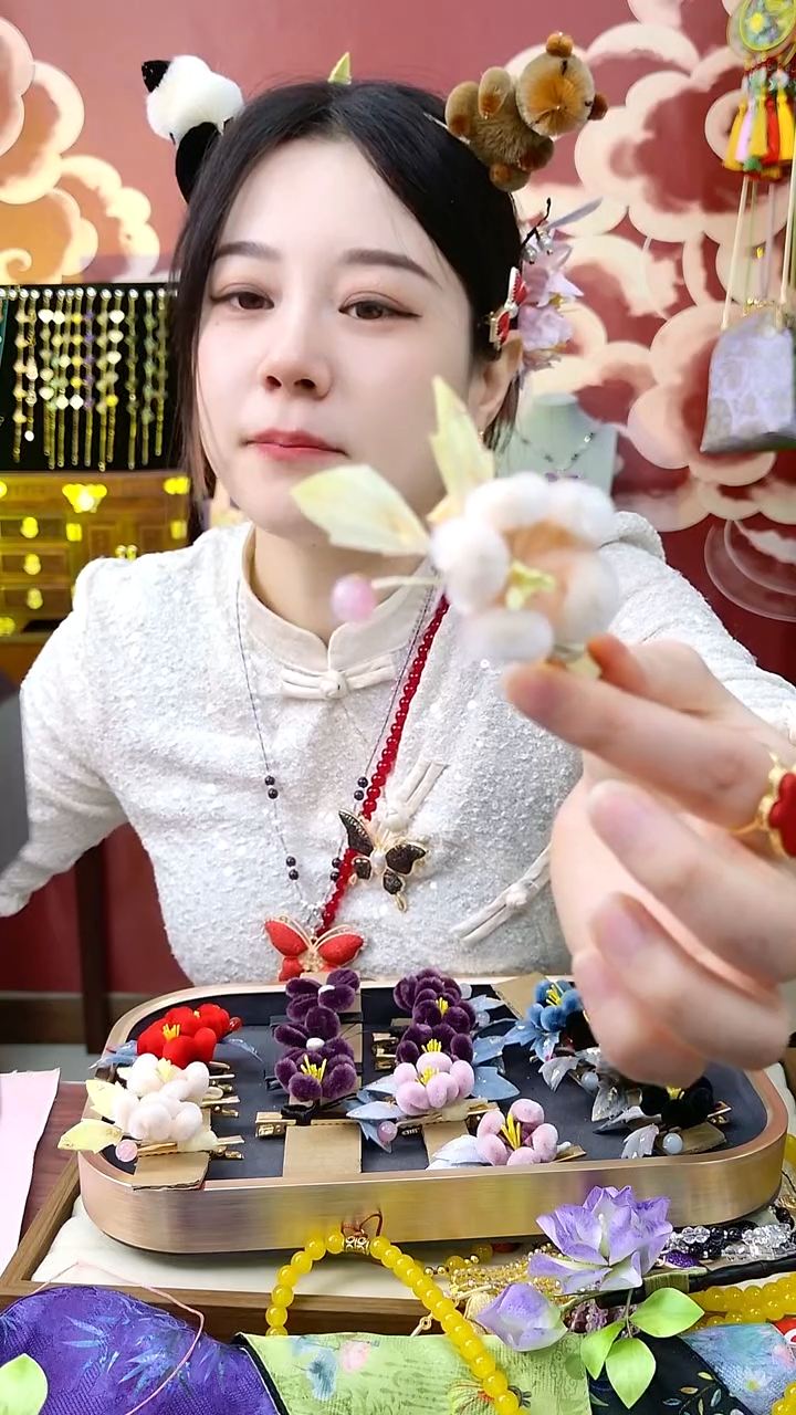 绒花边夹好美拉拉