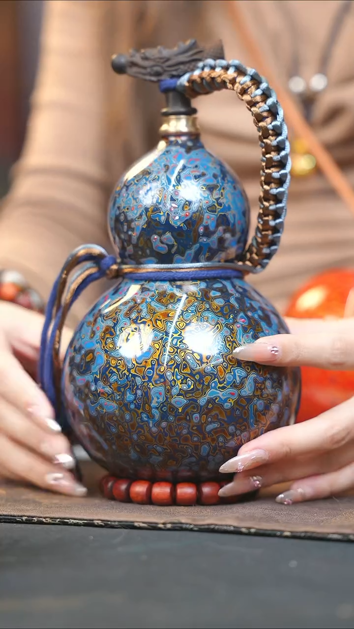 【闪购商品】WQ201漆艺酒葫芦不包手串及旋转底座