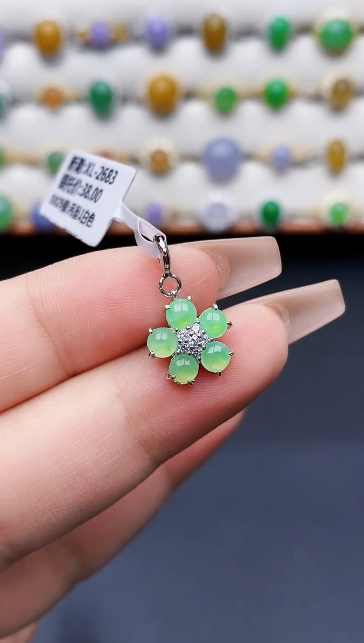 银S925镶嵌戒指翡翠?****)1031
