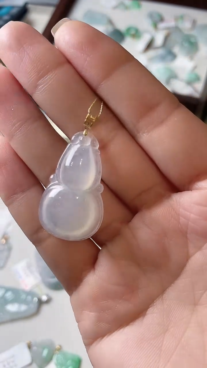 【闪购商品】翡翠吊坠(不含链)18K金镶嵌吊坠