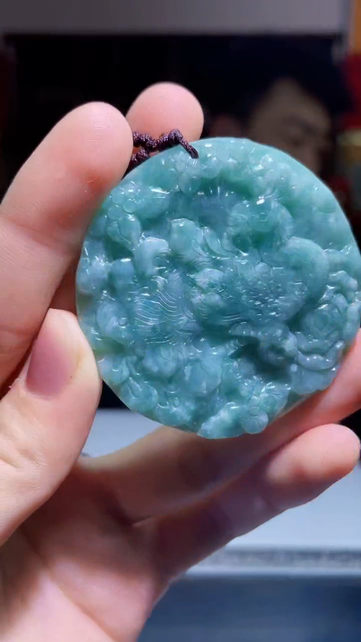 【闪购商品】翡翠吊坠(不含链)未镶嵌S126