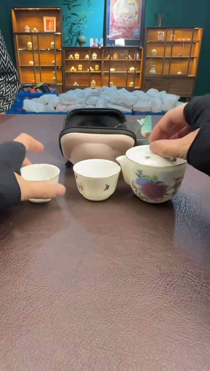 【闪购商品】摆件瓷SC1111111111