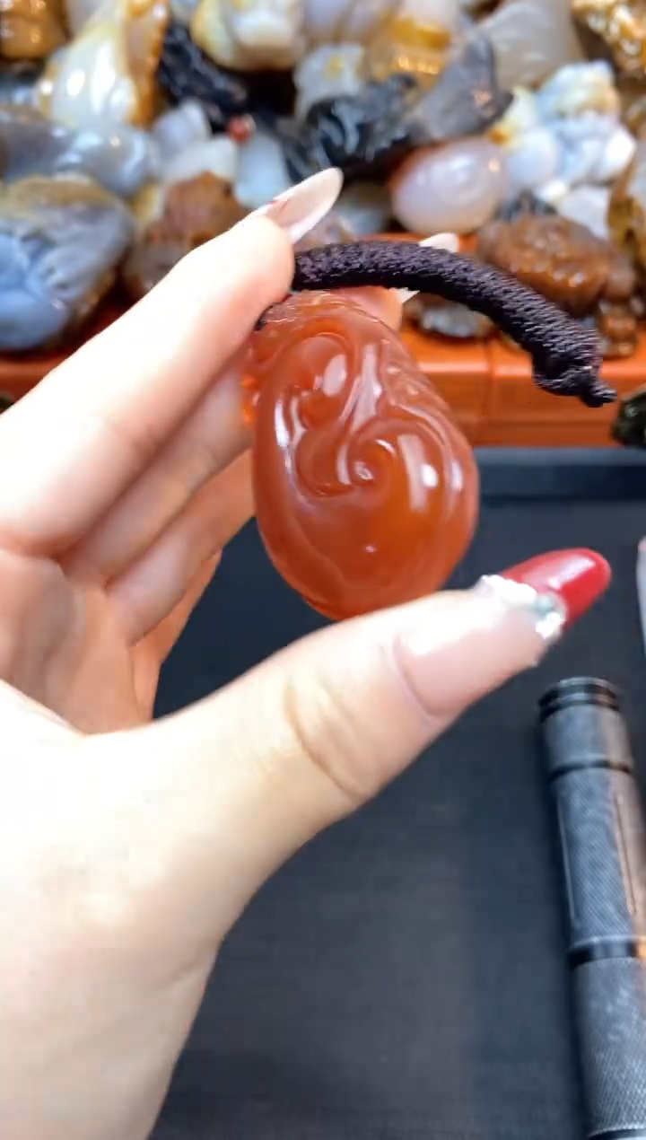 玛瑙/玉髓挂件未镶嵌0